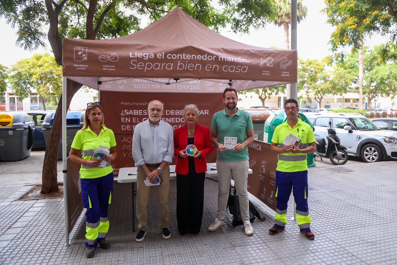 ENTRAN EN SERVICIO LOS NUEVOS CONTENEDORES MARRONES PARA LA RECOGIDA DE BIORESIDUOS ORGÁNICOS