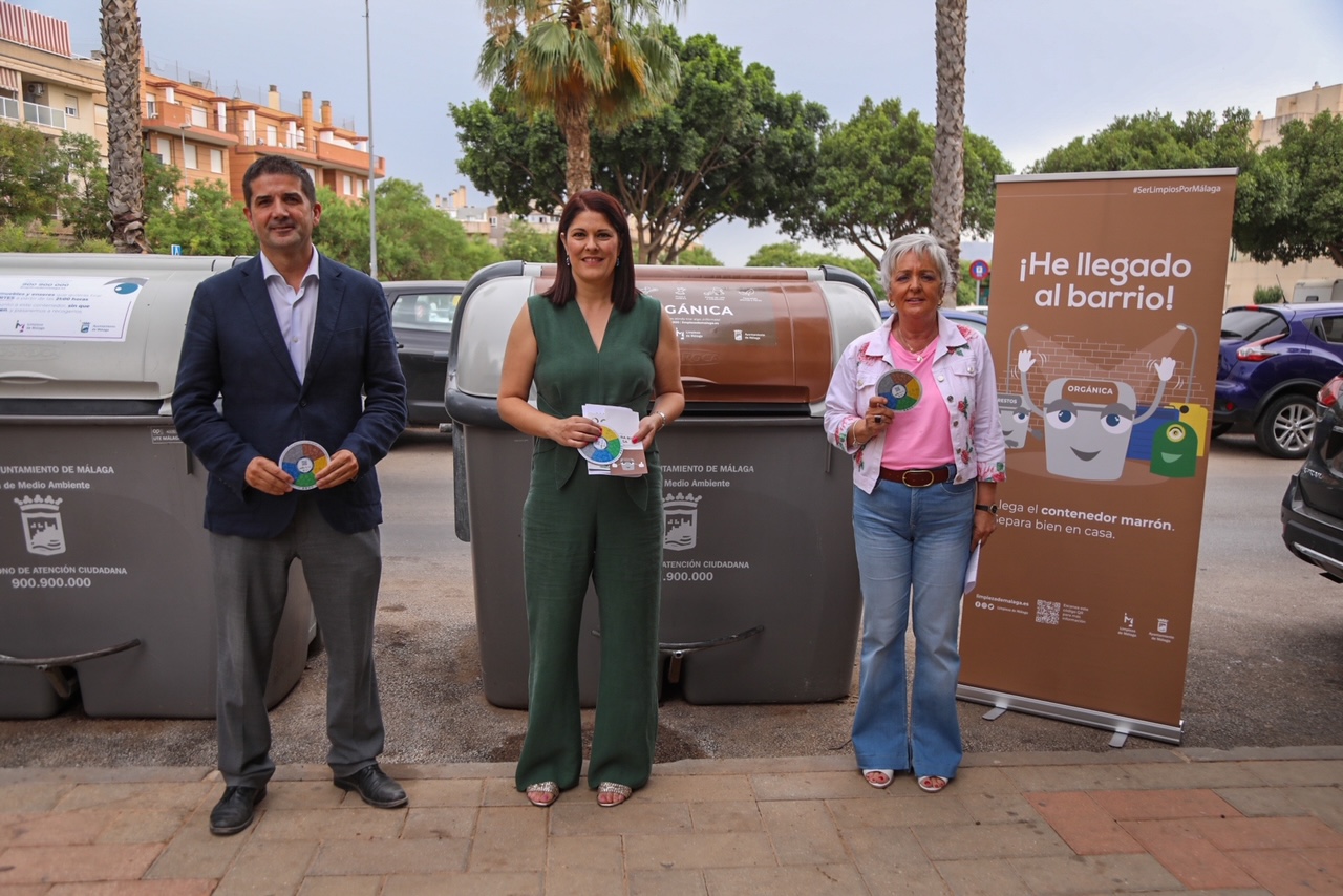 SE INSTALAN 43 NUEVOS CONTENEDORES MARRONES PARA LA RECOGIDA DE BIORESIDUOS ORGÁNICOS EN TEATINOS