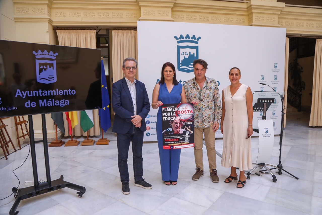 PRESENTACIÓN DEL CONCIERTO BENÉFICO DEL ARTISTAS DAVID DORANTES EN EL TEATRO CERVANTES (Abre en ventana nueva)