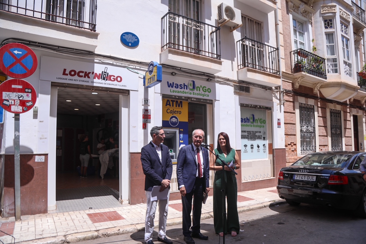 EL AYUNTAMIENTO HOMENAJEA CON UNA PLACA DEL PLAN ‘MÁLAGA HACE HISTORIA’ A ANITA DELGADO, BAILARINA Y LA MAJARANÍ DE KAPURTHALA (Abre en ventana nueva)