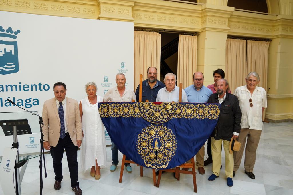 PRESENTADO EL CAPOTE DE PASEO, TROFEO QUE ENTREGARÁ EL AYUNTAMIENTO POR CUARTA VEZ A JOSÉ MARÍA ...