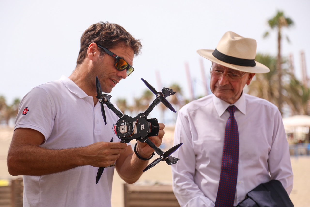 EL NUEVO ESPECTÁCULO DE LUMINOTECNIA CONGREGA ESTA NOCHE MÁS DE 240 DRONES FUNCIONANDO A LA VEZ