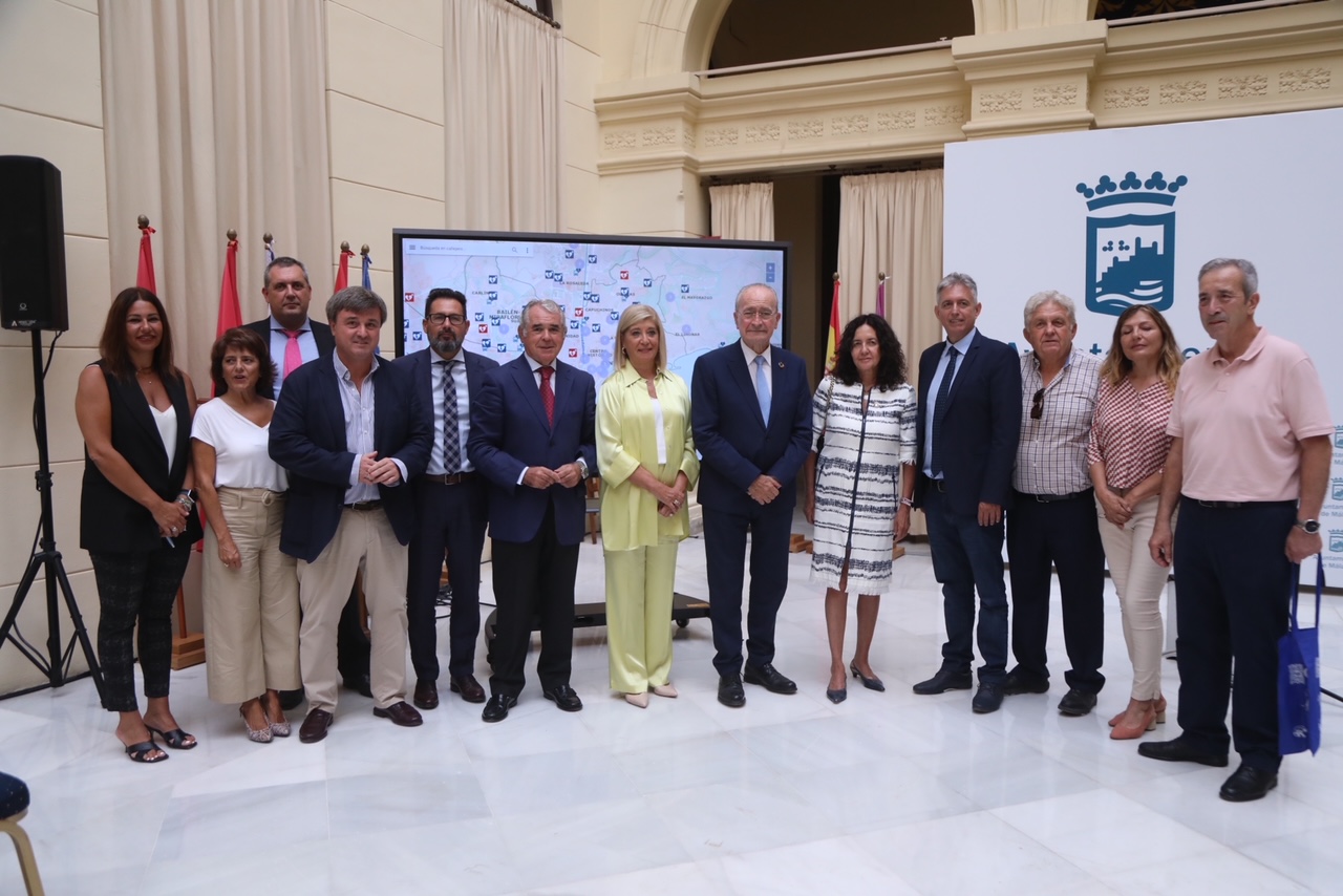 MÁS DE 600 DESFIBRILADORES INSTALADOS EN LA CIUDAD GRACIAS AL PROGRAMA MÁLAGA CARDIOPROTEGIDA