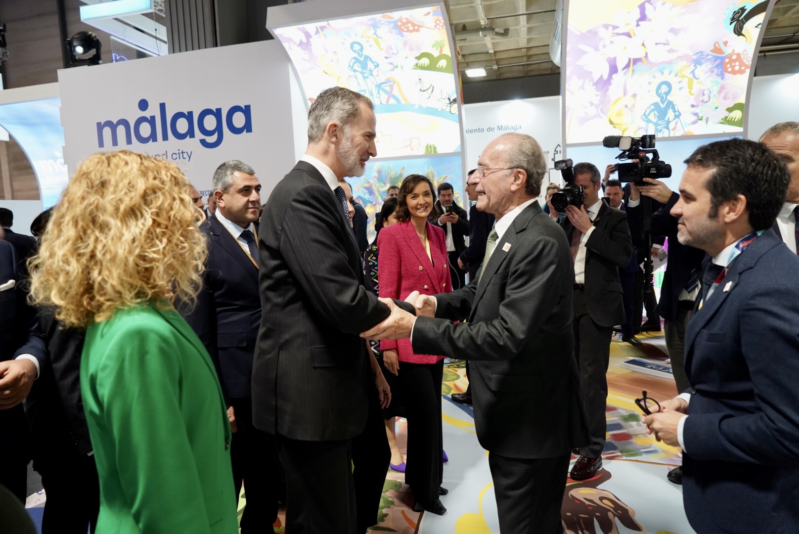 SALUDO DEL ALCALDE DE MÁLAGA A LOS REYES DE ESPAÑA EN SU VISITA A FITUR 2023