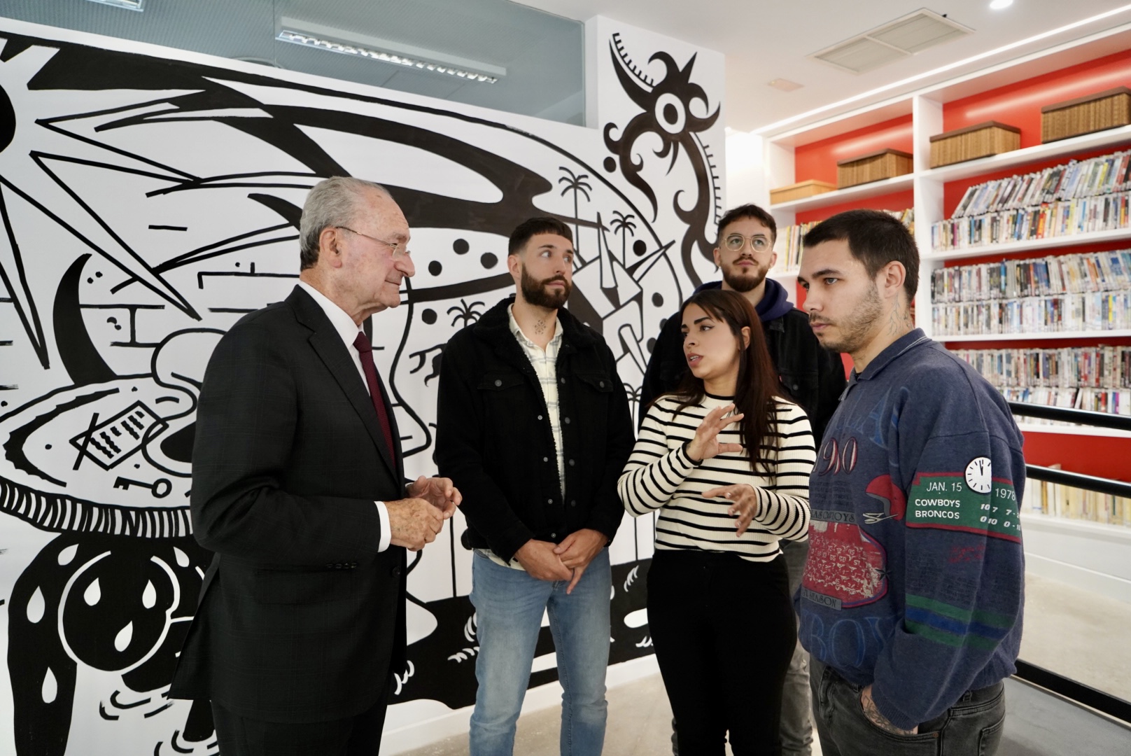 UN MURAL COLECTIVO INSPIRADO EN LA OBRA POÉTICA DE BAUDELAIRE EN LA NUEVA EXPOSICIÓN DE LA ALIANZA FRANCESA DE MÁLAGA (Abre en ventana nueva)