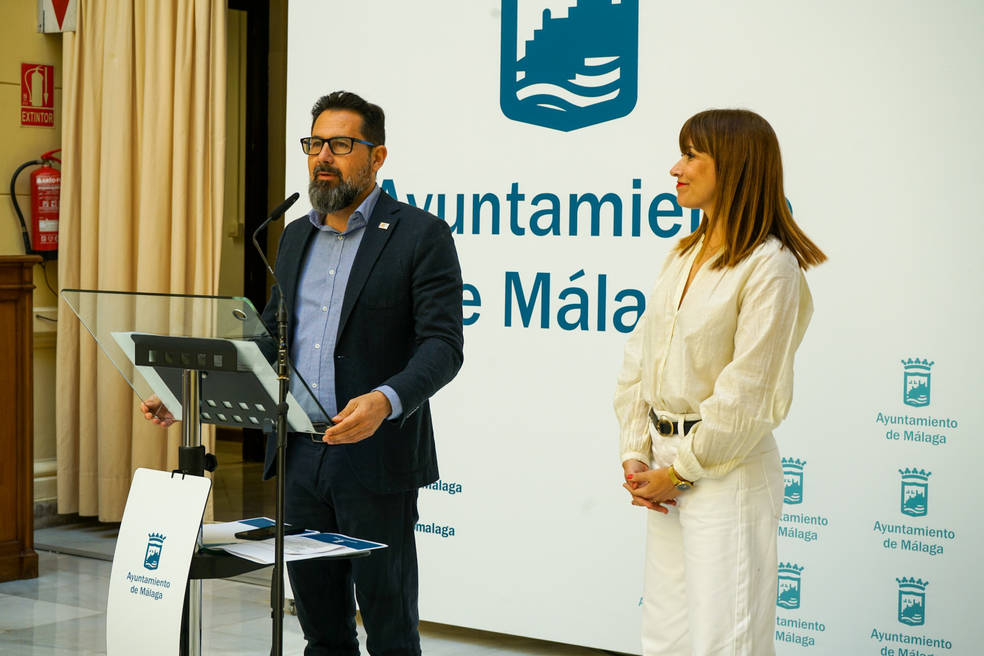 AYUNTAMIENTO Y JUNTA DE ANDALUCÍA IMPULSAN UN PROGRAMA PARA TRABAJAR CON FAMILIAS DE MENORES EN ...