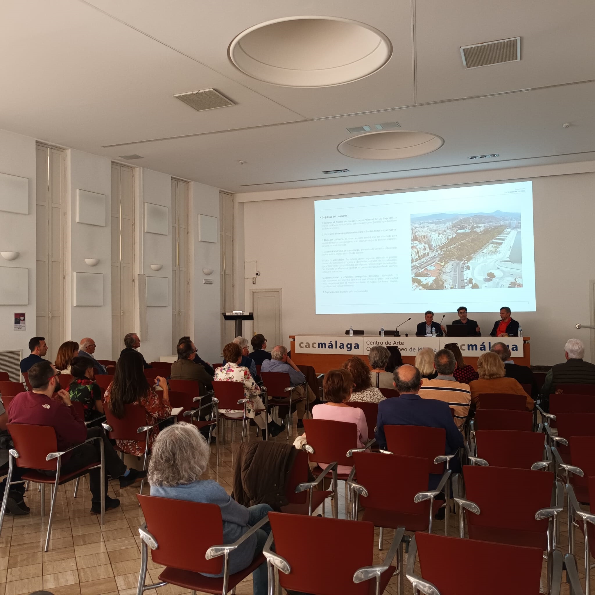 PRESENTACIÓN DEL PLAN MÁLAGA LITORAL A ENTIDADES COLECTIVOS Y ASOCIACIONES DE VECINOS