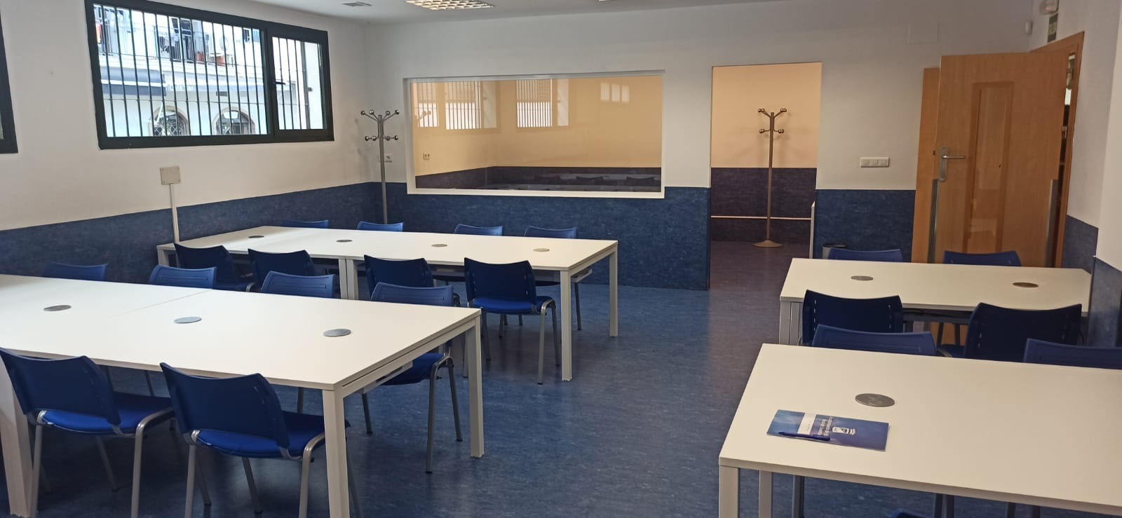 ENTRA EN SERVICIO UNA SALA DE ESTUDIO EN CALLE CHAVES (Abre en ventana nueva)