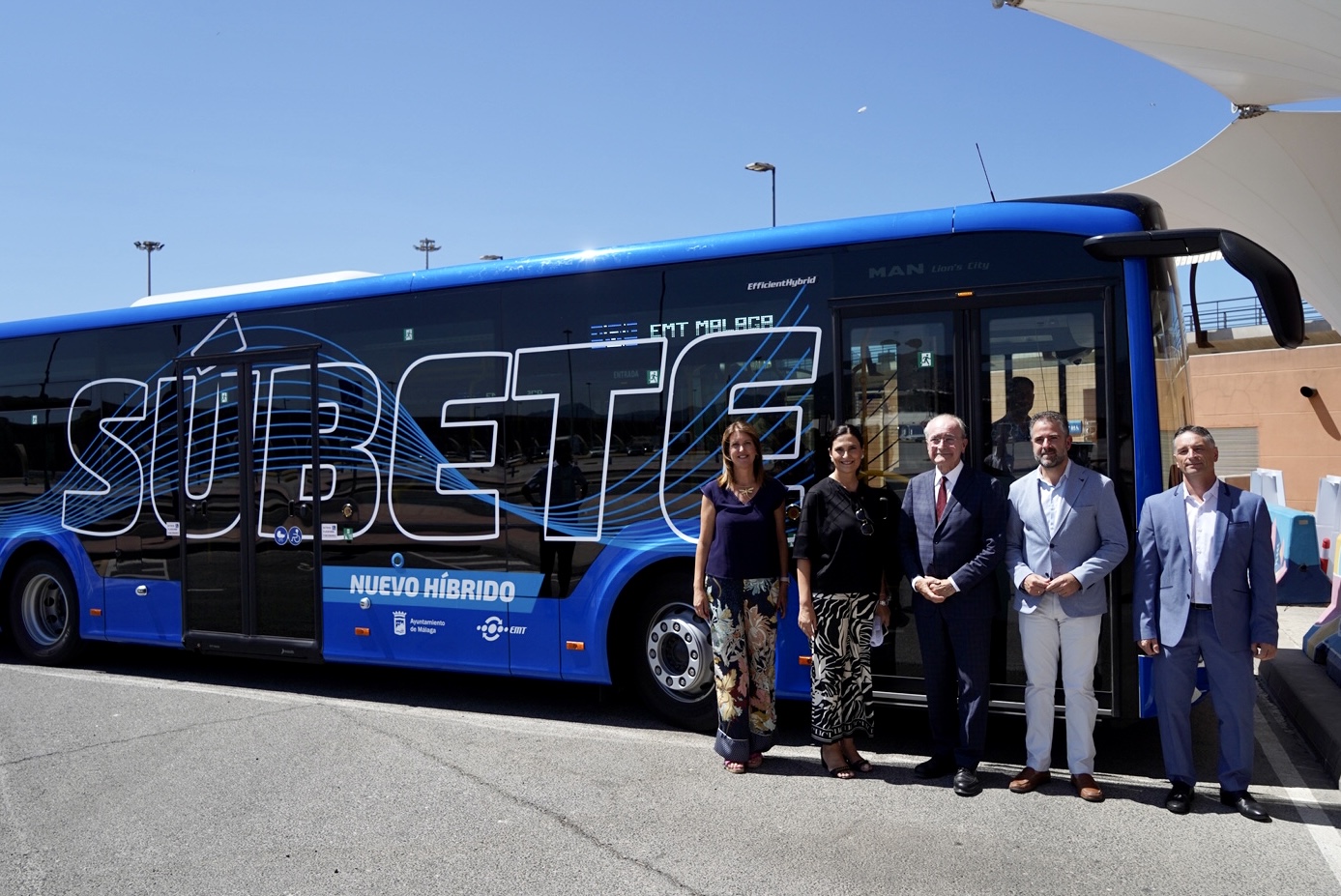 EL AYUNTAMIENTO DE MÁLAGA INCORPORA 12 NUEVOS MEGABUSES ELÉCTRICO-HÍBRIDOS A LA FLOTA DE LA EMT