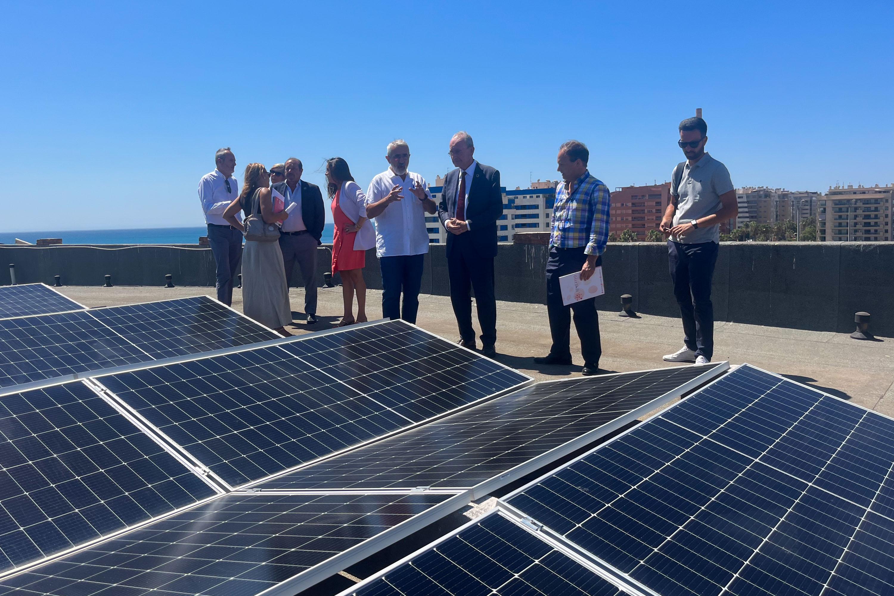 EL AYUNTAMIENTO DE MÁLAGA ALCANZA LAS 57 CUBIERTAS FOTOVOLTAICAS