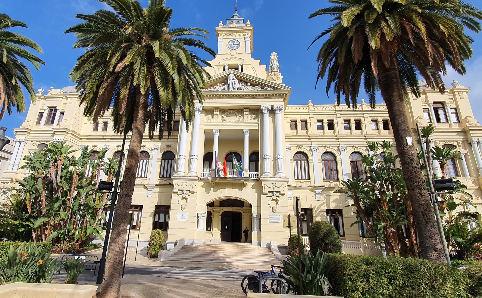 EL AYUNTAMIENTO MEJORARÁ LA ACCESIBILIDAD DE CALLE BOCANA EN LA BARRIADA DE LAS FLORES