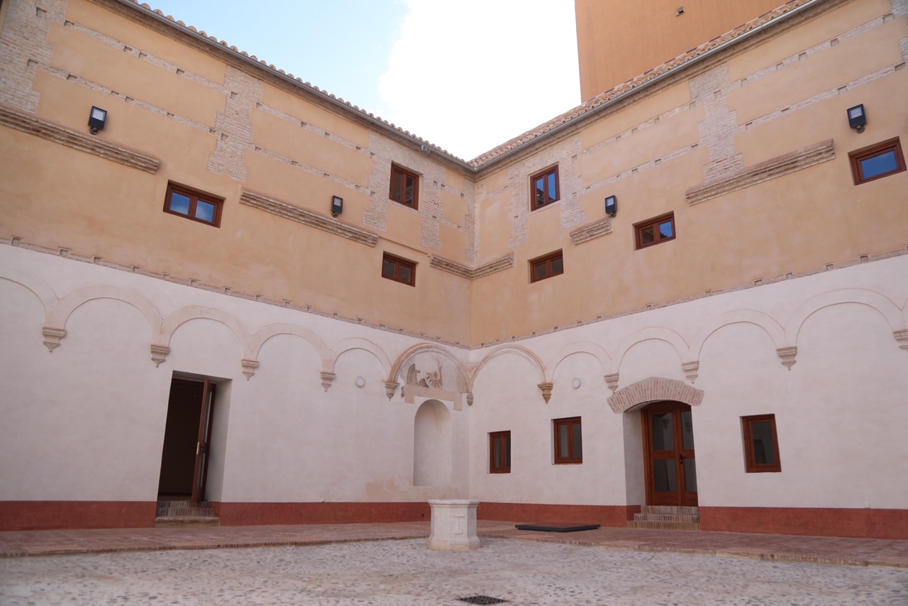 ABRE AL PÚBLICO LA BIBLIOTECA JORGE GUILLÉN EN EL EDIFICIO REHABILITADO DEL CONVENTO DE SAN ...