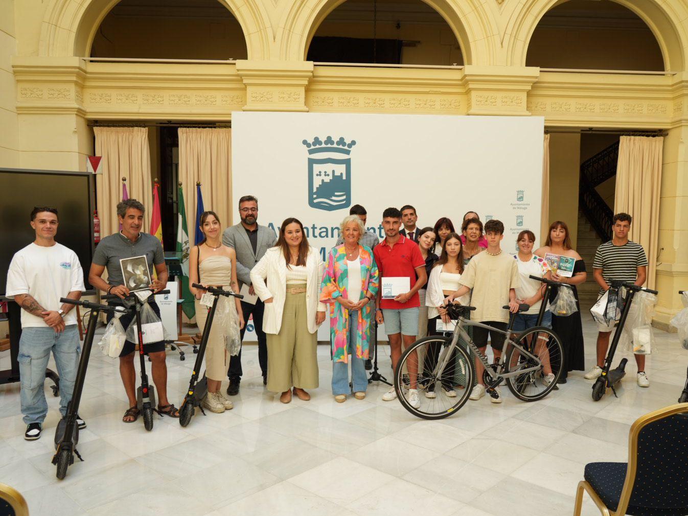  ENTREGA DE PREMIOS CAMPAÑA "RECICLA Y GANA" (Abre en ventana nueva)