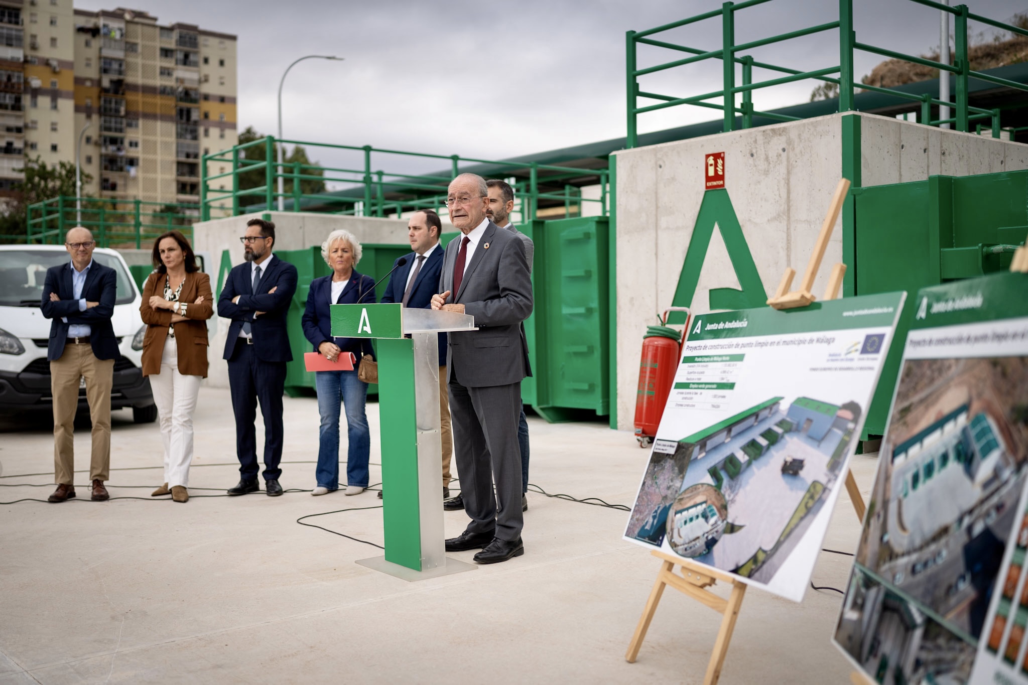 RAMÓN FERNÁNDEZ-PACHECO INAUGURA EN MÁLAGA UN NUEVO PUNTO LIMPIO QUE DARÁ SERVICIO A LOS 580. ...