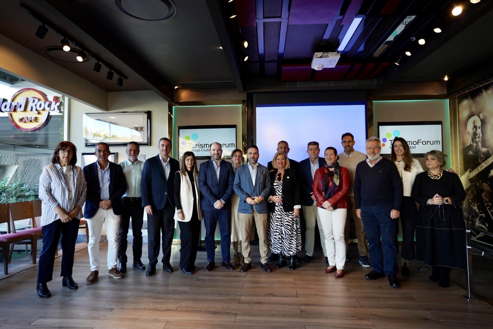 FORO DE TURISMO: EL AYUNTAMIENTO PROMOCIONARÁ MÁLAGA EN EL METRO DE SHANGAI