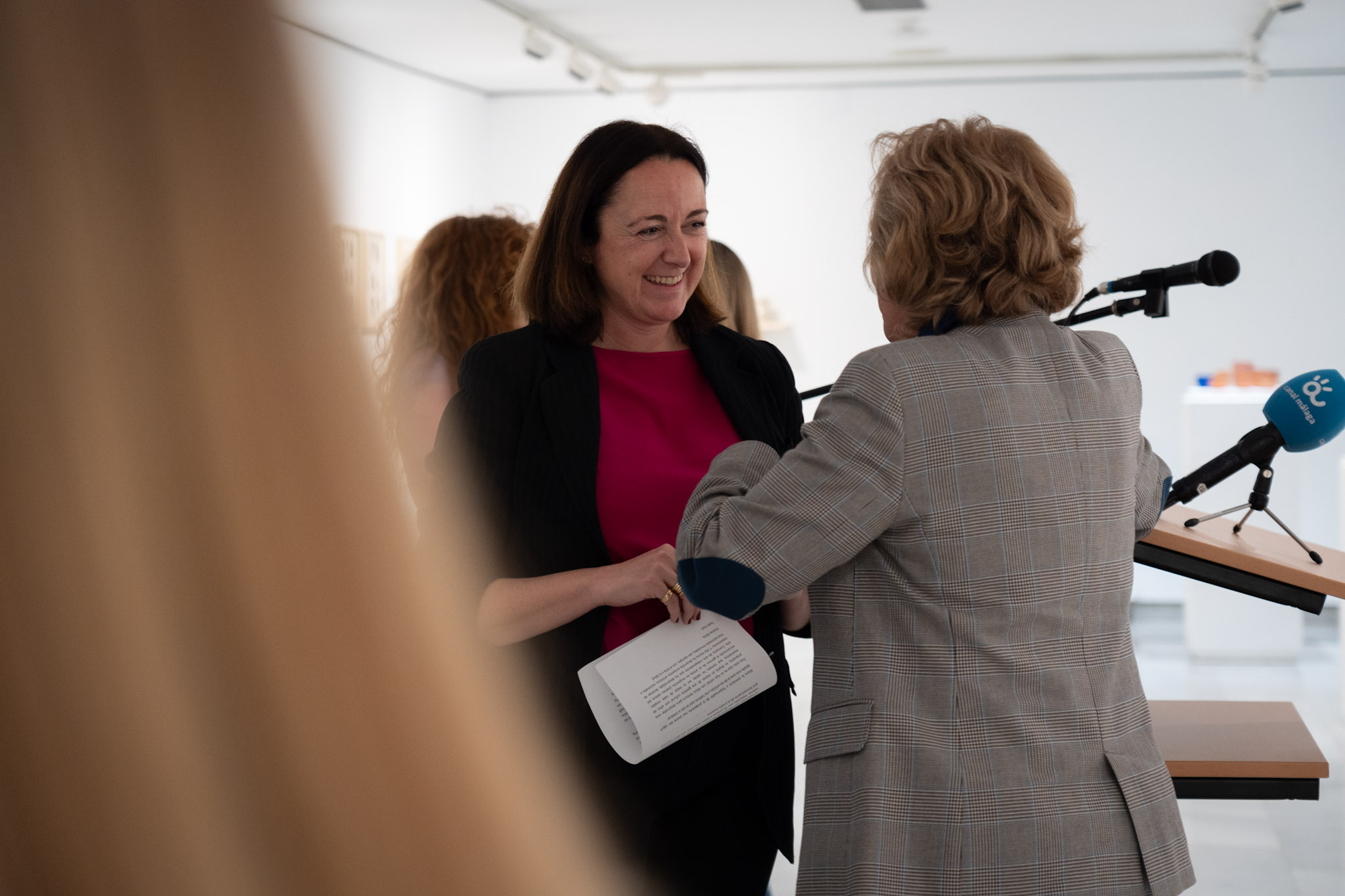 LAS ARTISTAS PALOMA DE LA CRUZ Y NURIA RIAZA PRESENTAN ‘CERÁMICA Y TRADICIÓN EN EL ARTE CONTEMPORÁNEO’ EN LAS SALAS MINGORANCE DEL ARCHIVO MUNICIPAL (Abre en ventana nueva)