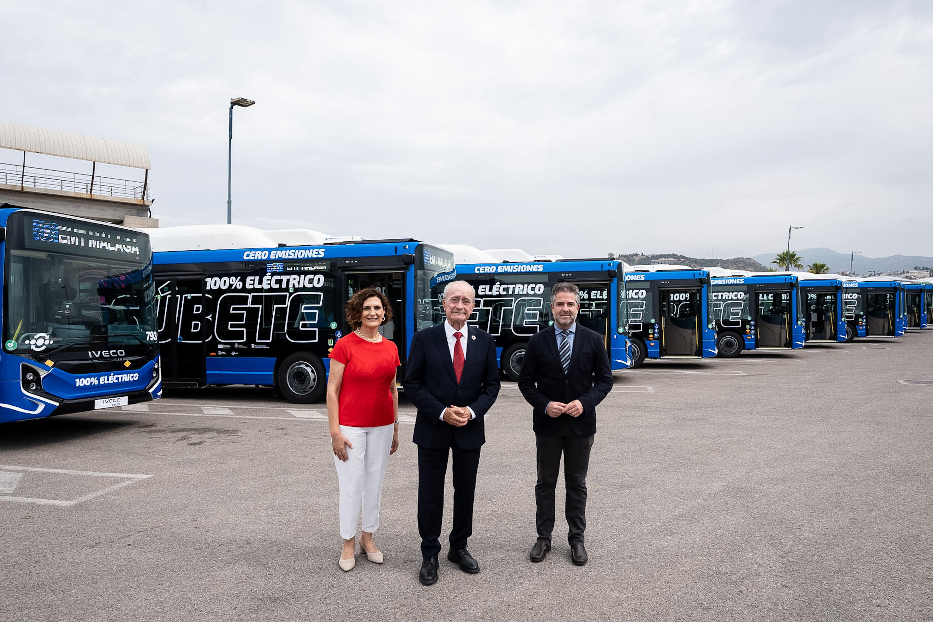 El Ayuntamiento incorpora 14 nuevos autobuses eléctricos a la flota de la EMT (Abre en ventana nueva)
