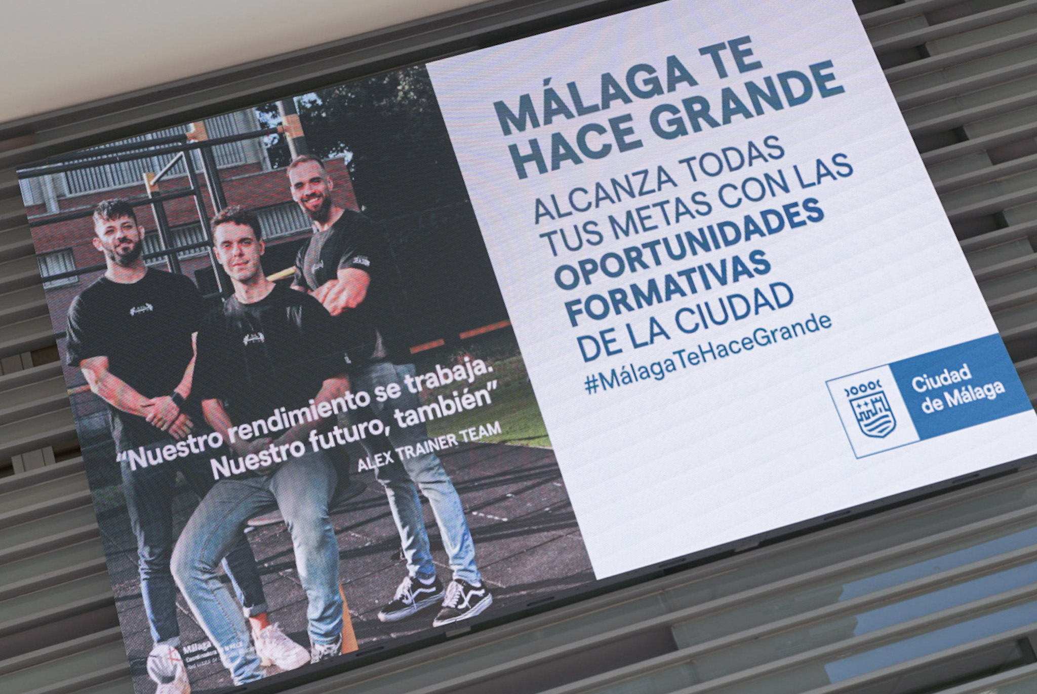 El Ayuntamiento impulsa la segunda edición de la campaña ‘Málaga te hace grande’, que pone en ...