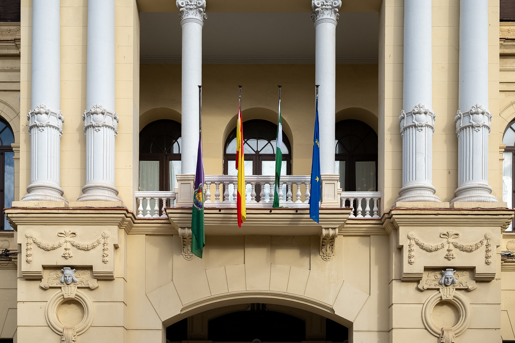 Decretados dos días de luto por el fallecimiento del periodista Guillermo Jiménez Smerdou, ...