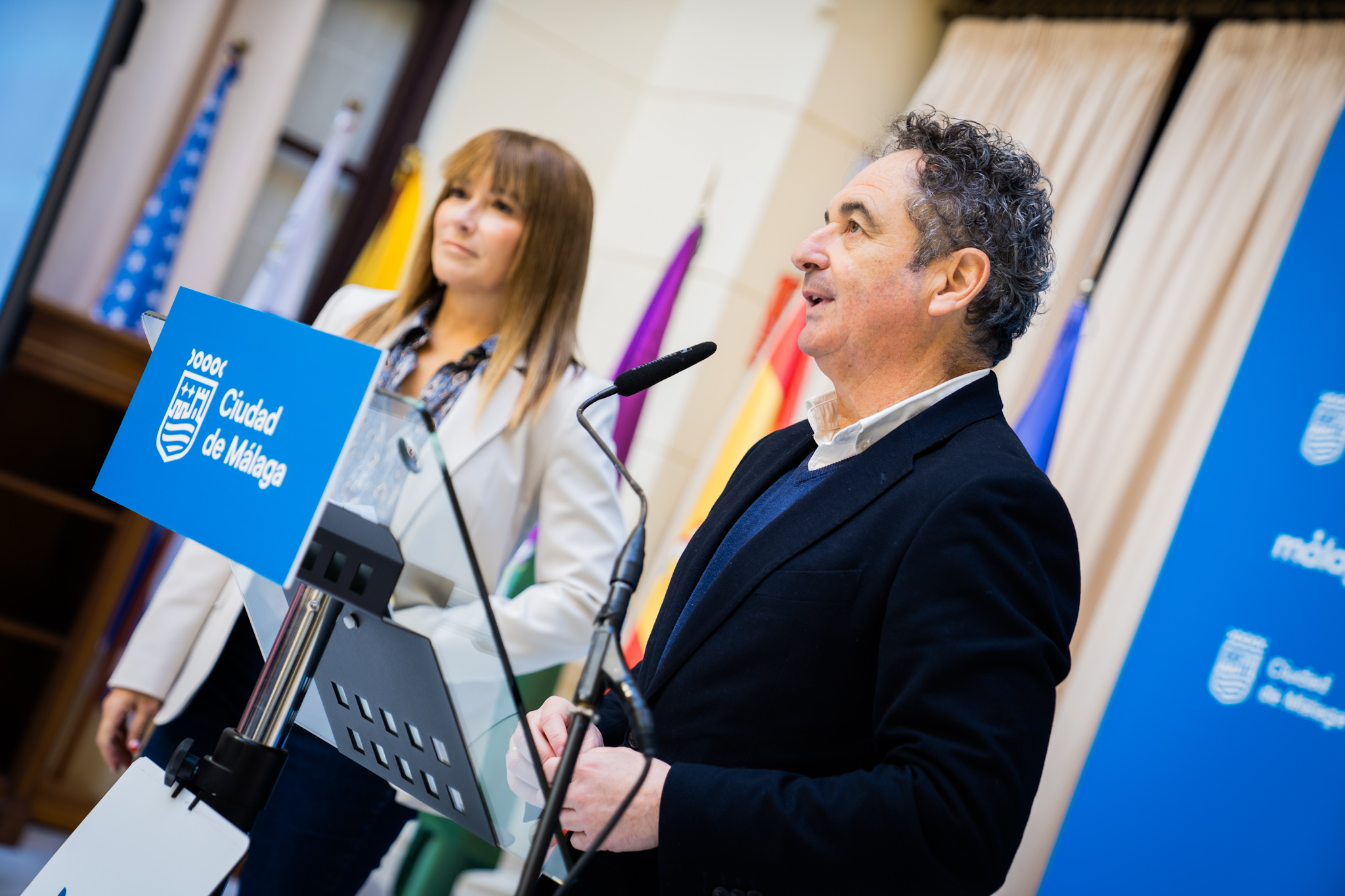 El Ayuntamiento volverá a ofrecer este verano servicios gratuitos de canguro y campamentos para ...