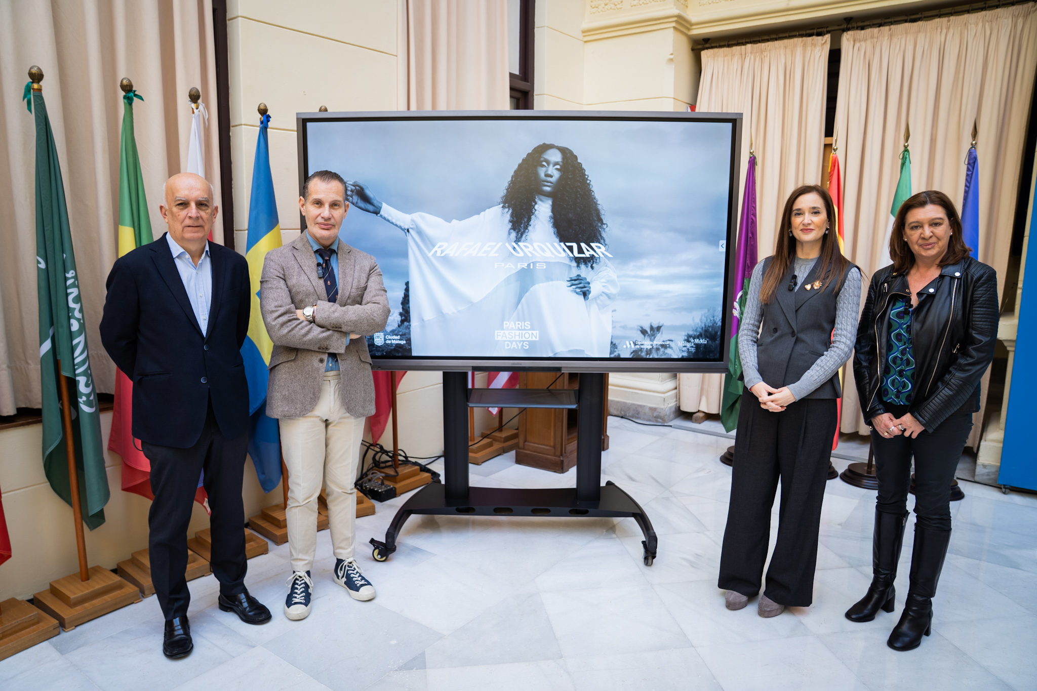 El Ayuntamiento apoya la presentación de la nueva colección del diseñador malagueño Rafael ...