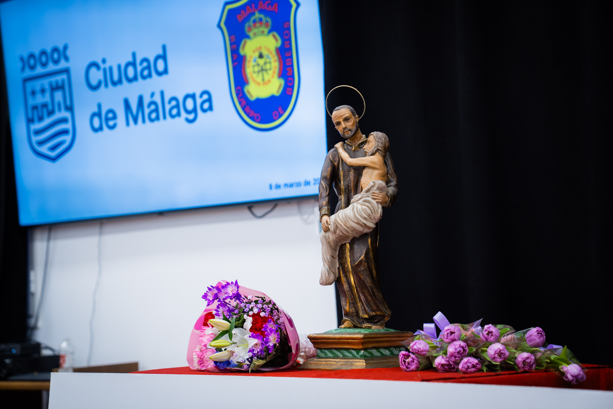 El Real Cuerpo de Bomberos celebra los actos del día de su patrón