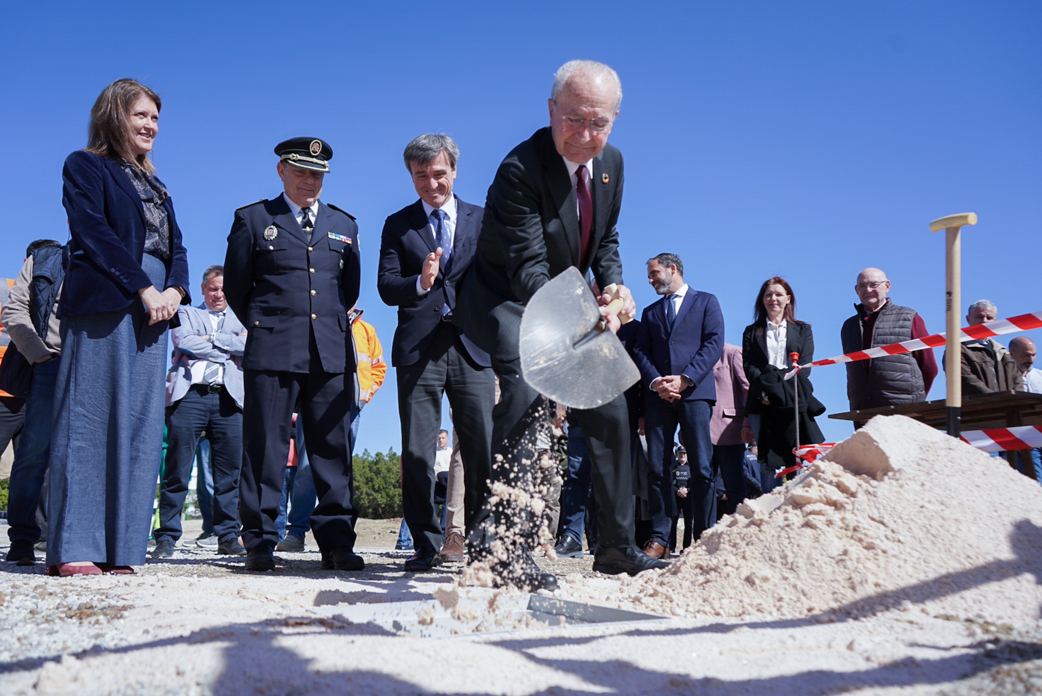 El Ayuntamiento inicia las obras para la construcción de la nueva Jefatura de Policía Local en ...