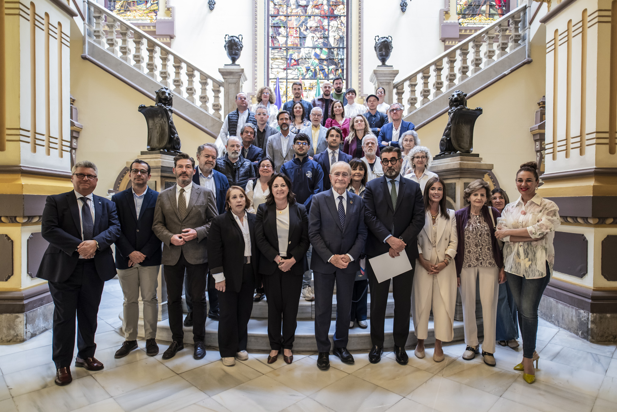 La programación de la XVII edición de la Noche en Blanco incluye 150 propuestas culturales en
distintos espacios de la ciudad