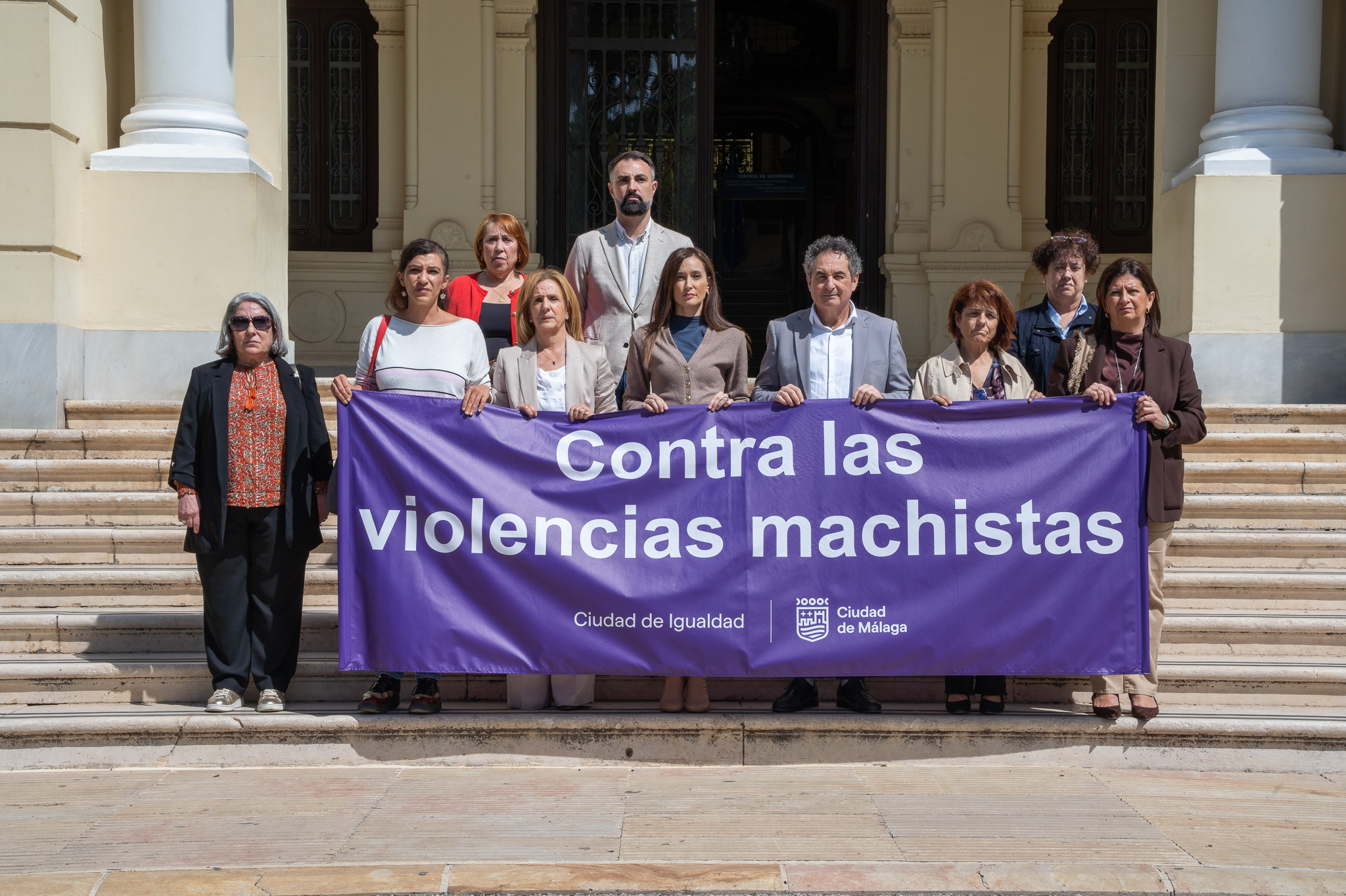 Minuto de silencio por la última víctima confirmada de la violencia machista