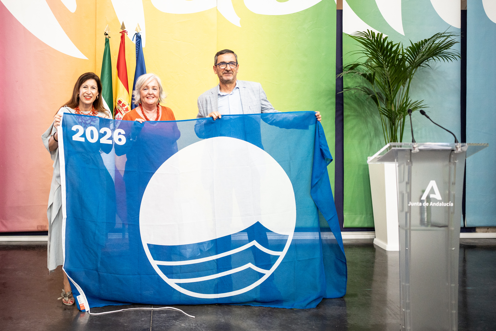 Entrega de las banderas azules a las playas de Málaga