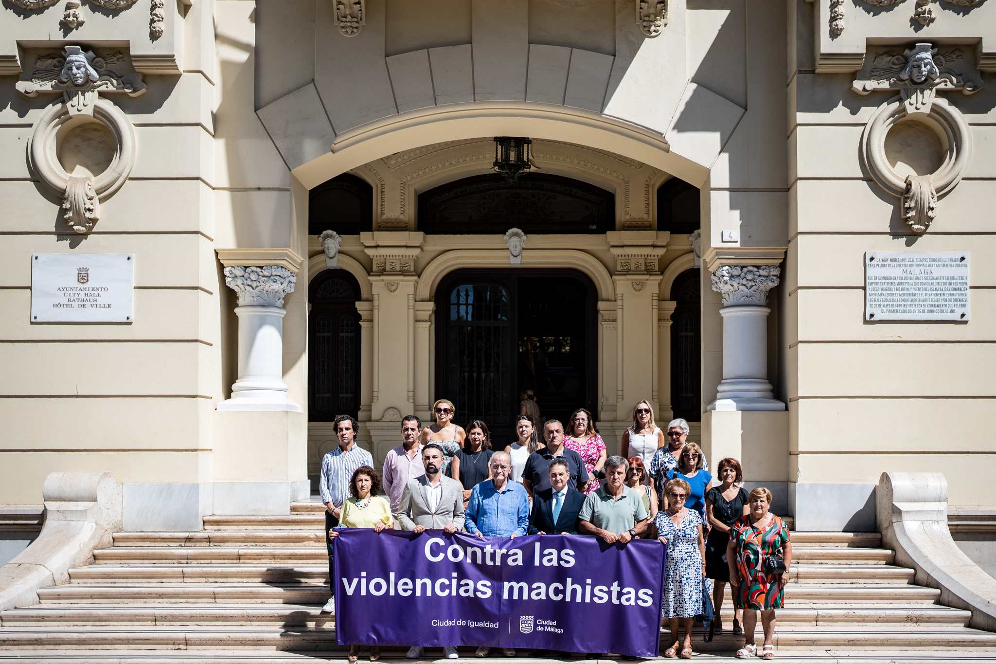 Tres minutos de silencio por las últimas víctimas de violencia machista