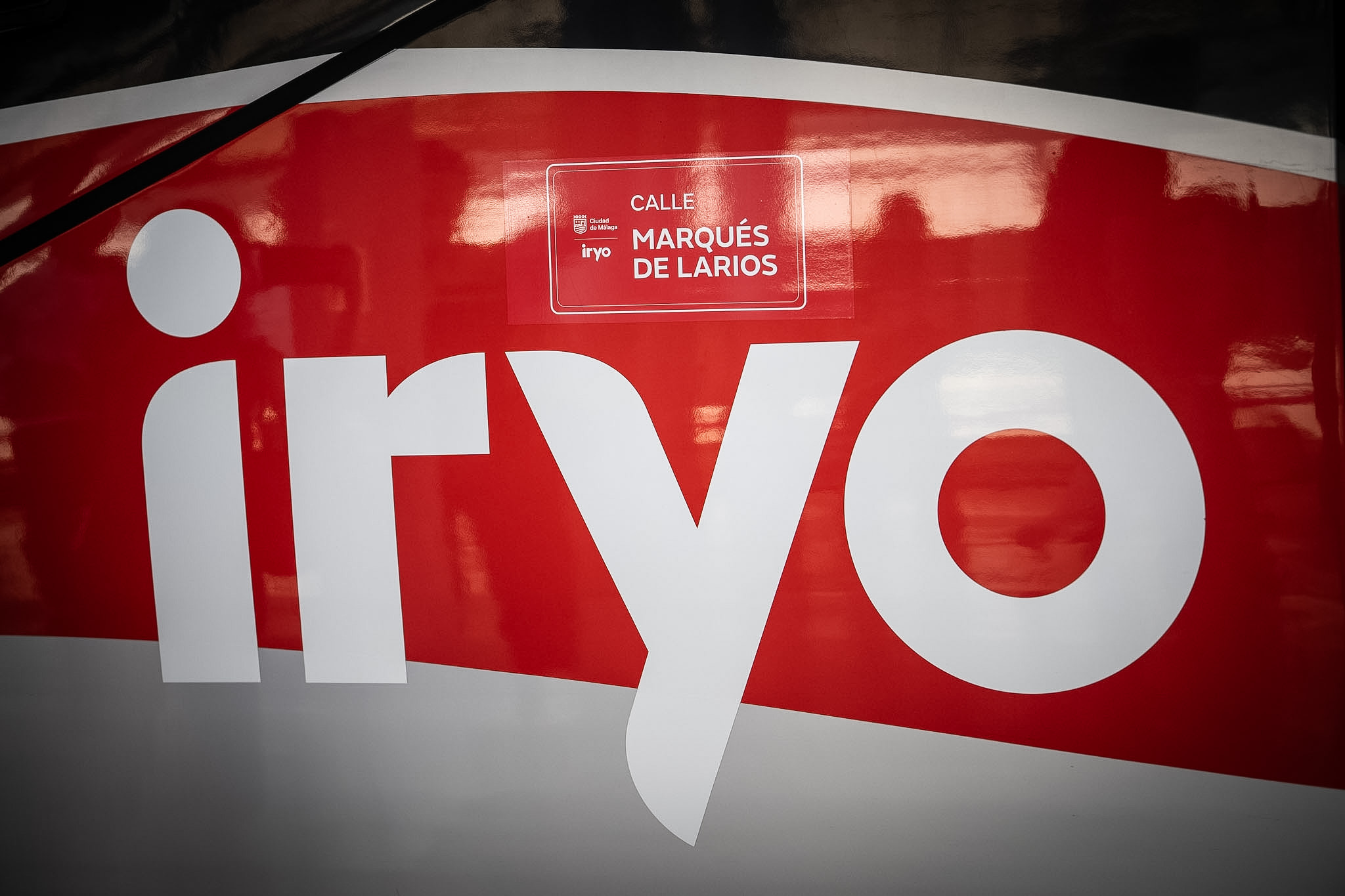 Homenaje de iryo a Málaga